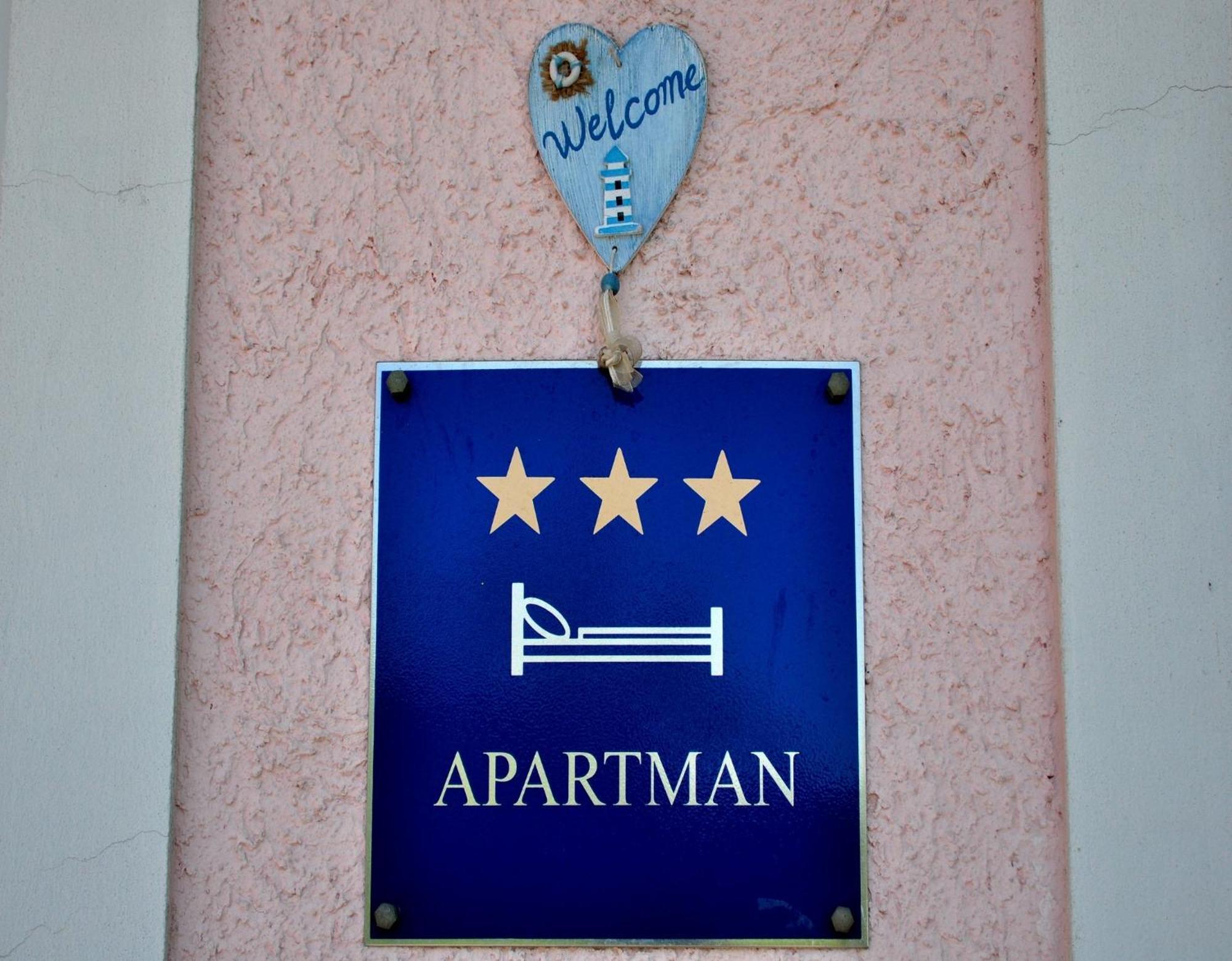 Guest House Surina Rupa Chambre photo