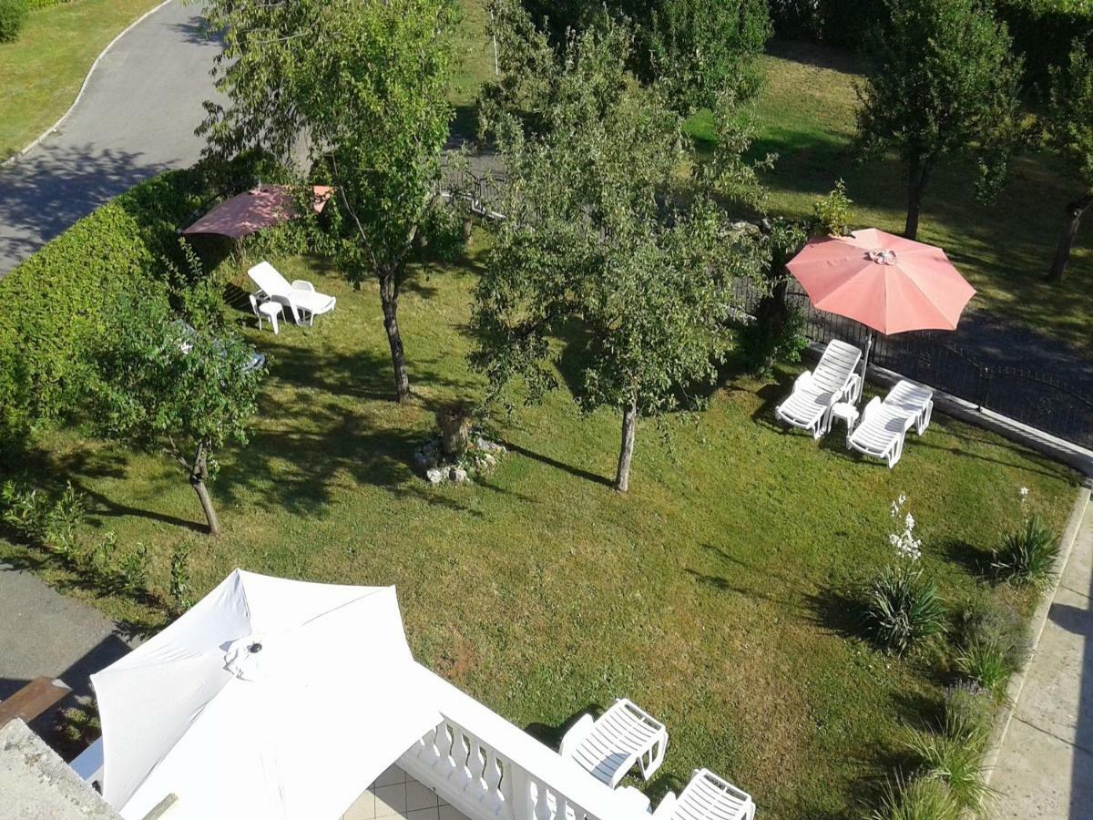 Guest House Surina Rupa Extérieur photo